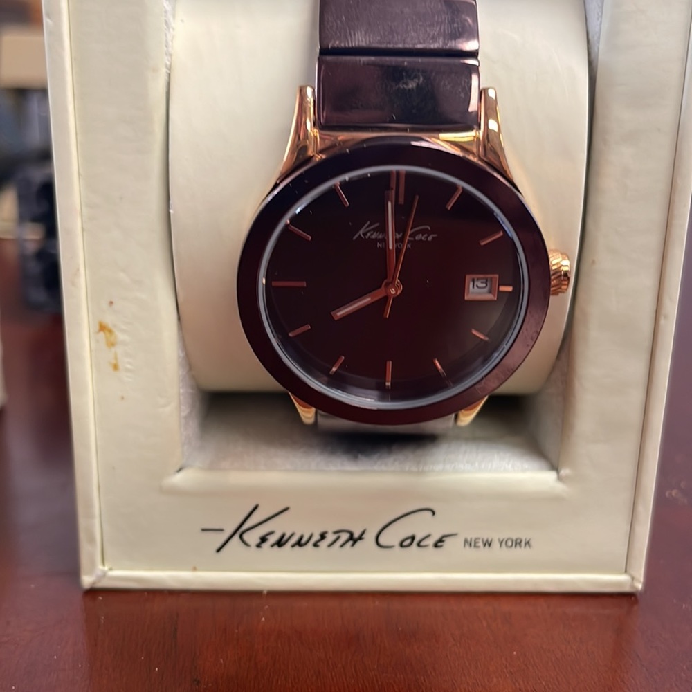 New watch unisex - Picture 2 of 3
